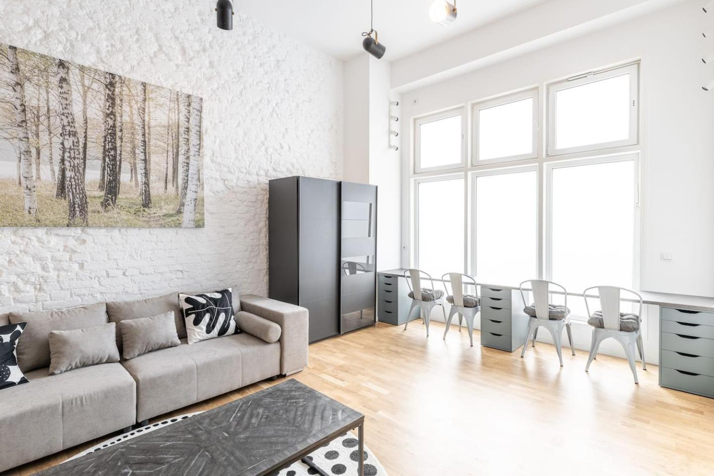 Spacious Lofts In Wedding *