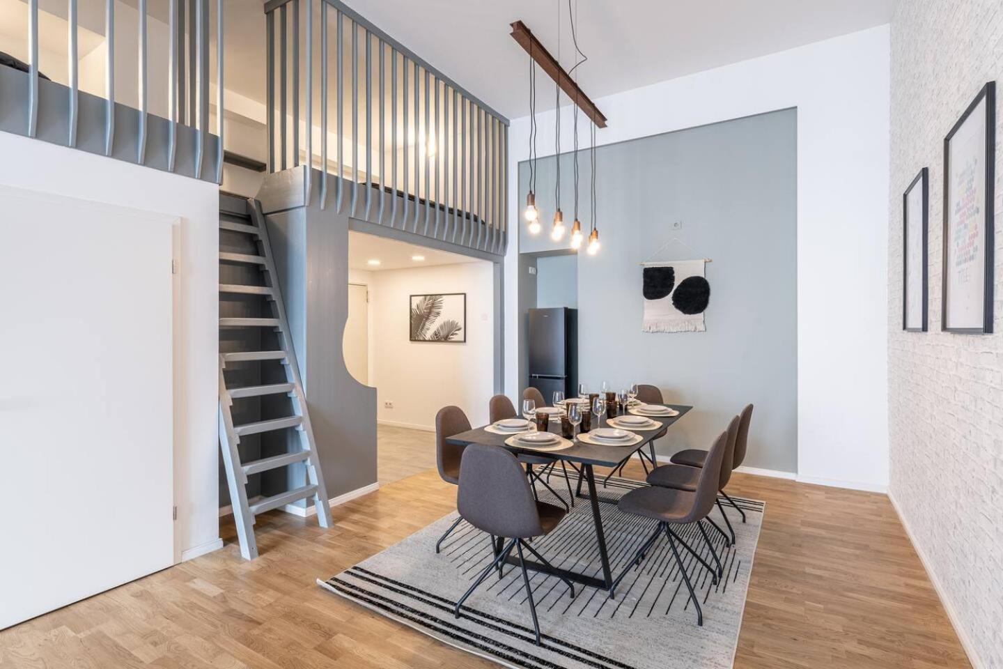 Spacious Lofts In Wedding *